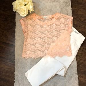 NWOT | Forever 21 Lace Top | Size Medium